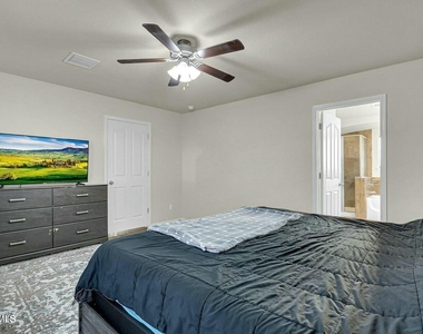 7657 Mundy Creek Drive - Photo Thumbnail 26