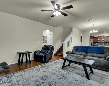 7657 Mundy Creek Drive - Photo Thumbnail 5