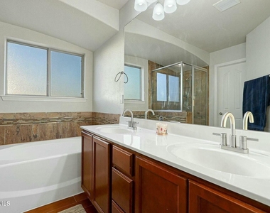 7657 Mundy Creek Drive - Photo Thumbnail 28