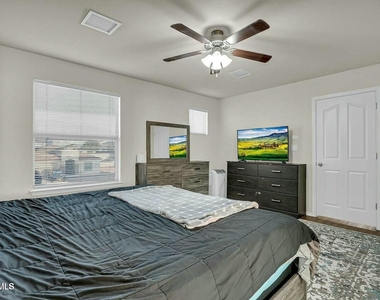 7657 Mundy Creek Drive - Photo Thumbnail 27