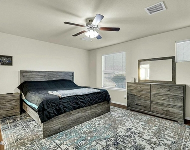 7657 Mundy Creek Drive - Photo Thumbnail 23