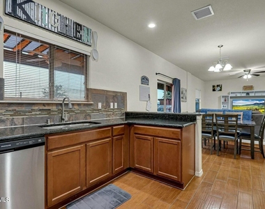 7657 Mundy Creek Drive - Photo Thumbnail 13