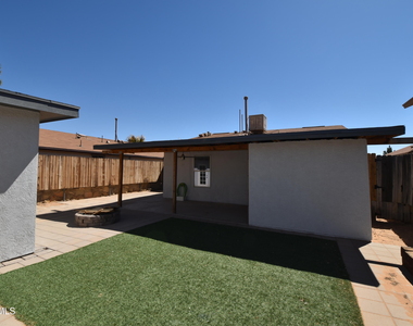 14345 Pacific Point Drive - Photo Thumbnail 16