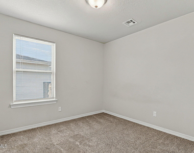 14548 Faxon Yucca - Photo Thumbnail 23
