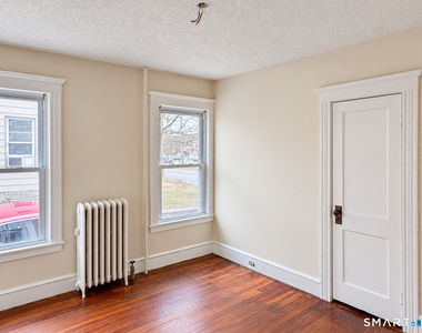 694 Main Street - Photo Thumbnail 6