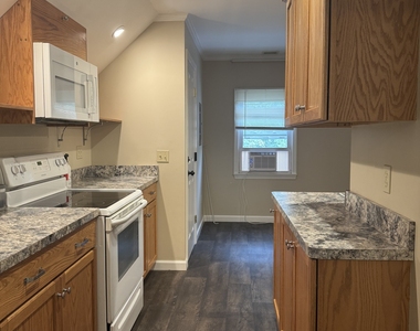 210 Prospect Avenue - Photo Thumbnail 8