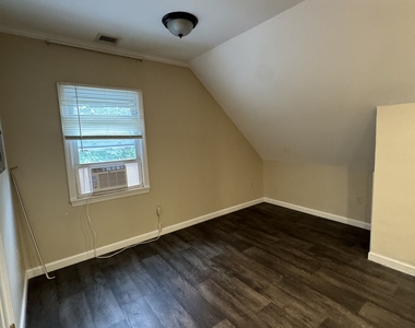 210 Prospect Avenue - Photo Thumbnail 14