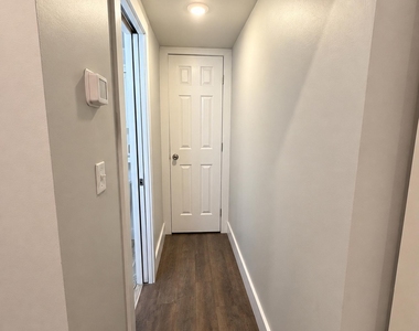 179 Montauk Avenue - Photo Thumbnail 3