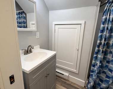 179 Montauk Avenue - Photo Thumbnail 4
