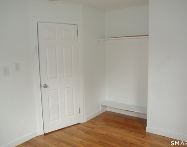28 Garden Drive - Photo Thumbnail 13