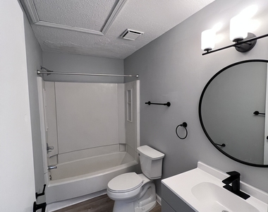 15 Prospect Street - Photo Thumbnail 4