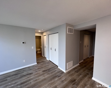 15 Prospect Street - Photo Thumbnail 8