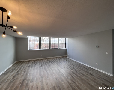 15 Prospect Street - Photo Thumbnail 2
