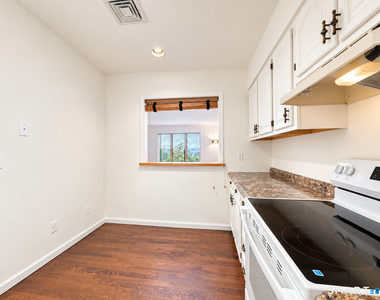10 Prospect Avenue - Photo Thumbnail 6