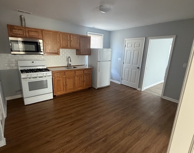 229 Newfield Avenue - Photo Thumbnail 1