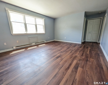 75 Belair Drive - Photo Thumbnail 6