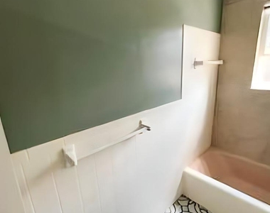 75 Belair Drive - Photo Thumbnail 9