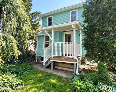 23 Quintard Avenue - Photo Thumbnail 3