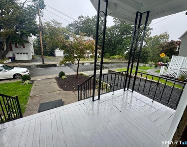 23 Quintard Avenue - Photo Thumbnail 2