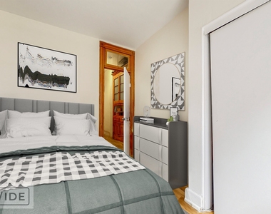 211 West 80th Street - Photo Thumbnail 1