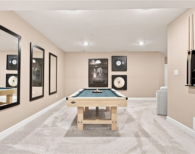 110 Hollow Oak Dr - Photo Thumbnail 29