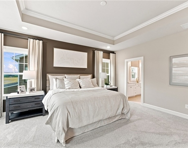 110 Hollow Oak Dr - Photo Thumbnail 40