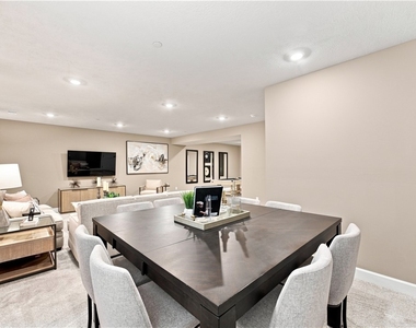 110 Hollow Oak Dr - Photo Thumbnail 28