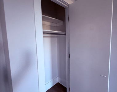 534 Vermont Street - Photo Thumbnail 7