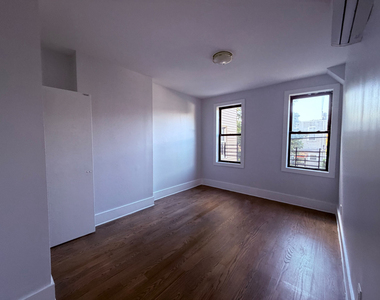 534 Vermont Street - Photo Thumbnail 2