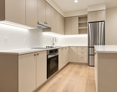 636 West 158th Street - Photo Thumbnail 2