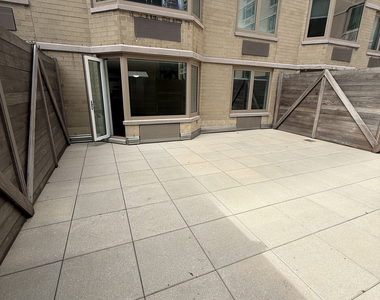400 East 71st Street - Photo Thumbnail 7