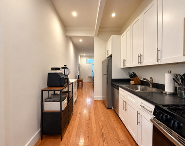 1627 Summerfield Street - Photo Thumbnail 7