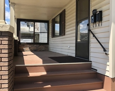 1805 Monroe Street - Photo Thumbnail 1