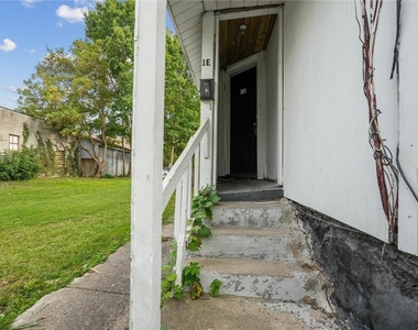217 Grand Avenue - Photo Thumbnail 2