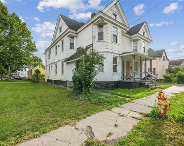 217 Grand Avenue - Photo Thumbnail 1