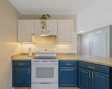 31 Franklin Avenue - Photo Thumbnail 7