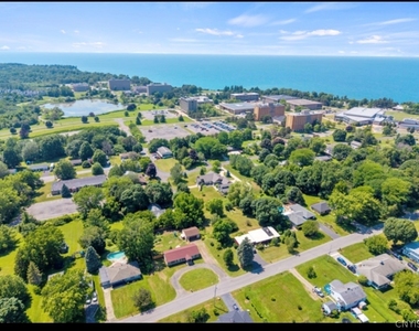 31 Franklin Avenue - Photo Thumbnail 19