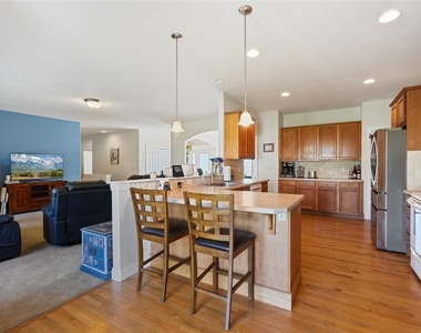 3705 Pegasus Circle - Photo Thumbnail 13