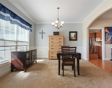 3705 Pegasus Circle - Photo Thumbnail 5