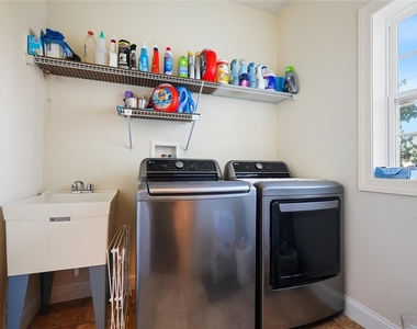 3705 Pegasus Circle - Photo Thumbnail 19