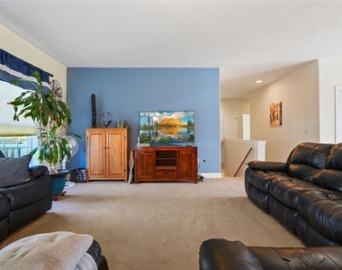 3705 Pegasus Circle - Photo Thumbnail 9