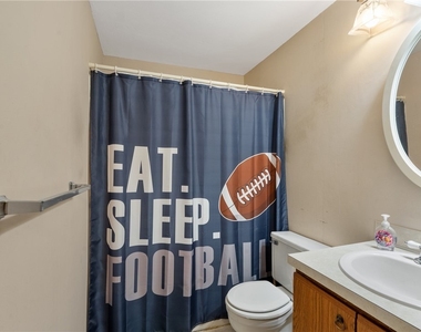 5444 Borgase Lane - Photo Thumbnail 15