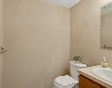 5444 Borgase Lane - Photo Thumbnail 4