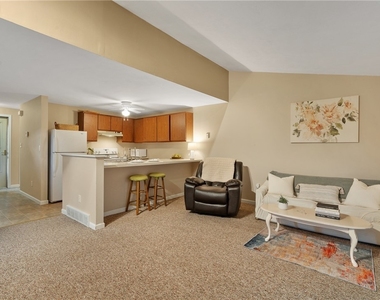 5444 Borgase Lane - Photo Thumbnail 10
