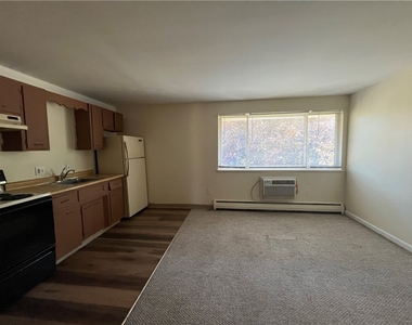 299 Mccall Road - Photo Thumbnail 2