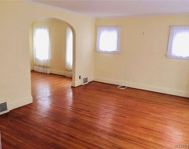 224 Ivyhurst Circle - Photo Thumbnail 1