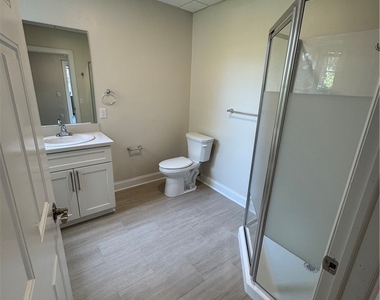 77 W Humboldt Parkway - Photo Thumbnail 9