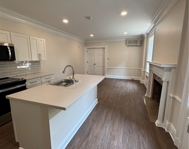 77 W Humboldt Parkway - Photo Thumbnail 6