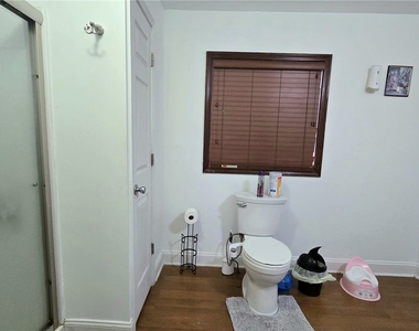 8218 Pershing Avenue - Photo Thumbnail 7