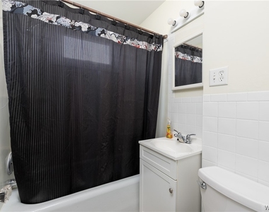3555 N Buffalo Street - Photo Thumbnail 12